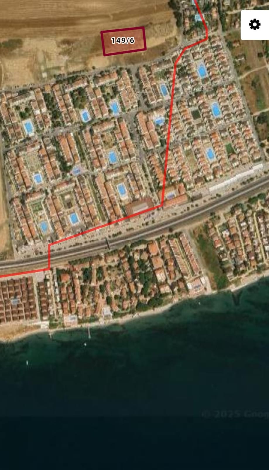 Tekirdağın en prestijli konumlarından birinde 5435 m2 villa imarlı arsa