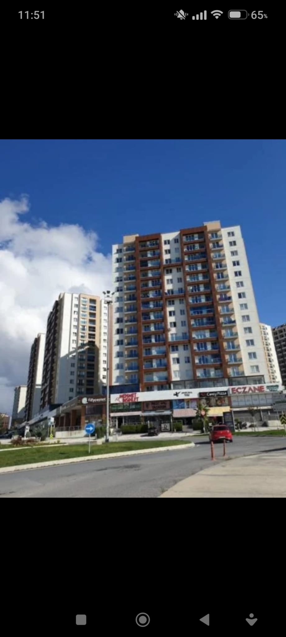 BEYLİKDÜZÜ-KAVAKLI SATILIK DAİRE 26M