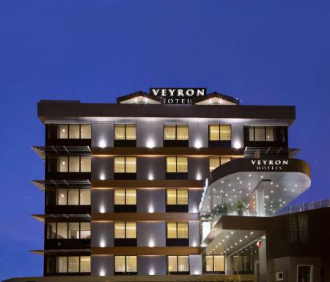 İSTANBUL ŞİŞLİ VEYRON OTEL 15M